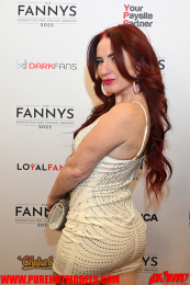 TheFannys-358