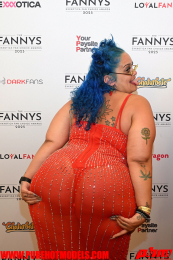 TheFannys-416