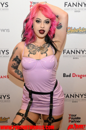 TheFannys-468