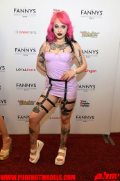 TheFannys-469