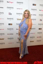TheFannys-83