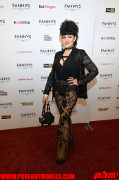 TheFannys-92