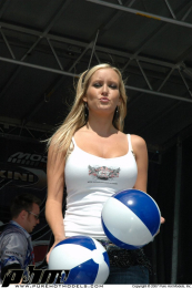 NHRA_Girls_028