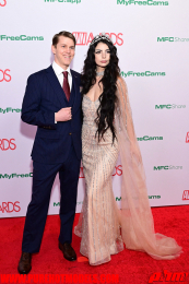 RedCarpet-1900