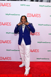 RedCarpet-2037
