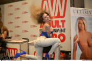 AVN19D2-559